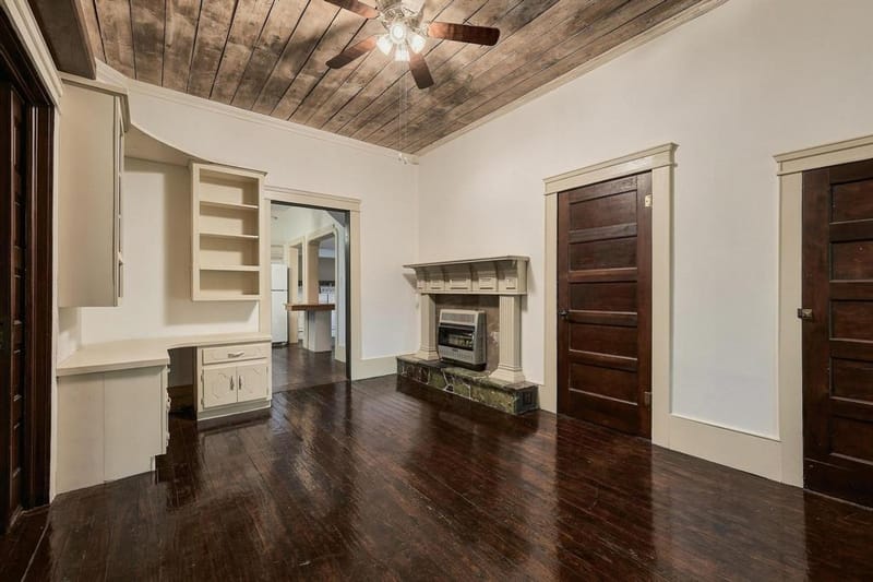 701 E Main Street, Whitesboro TX 76273 - Photo 8