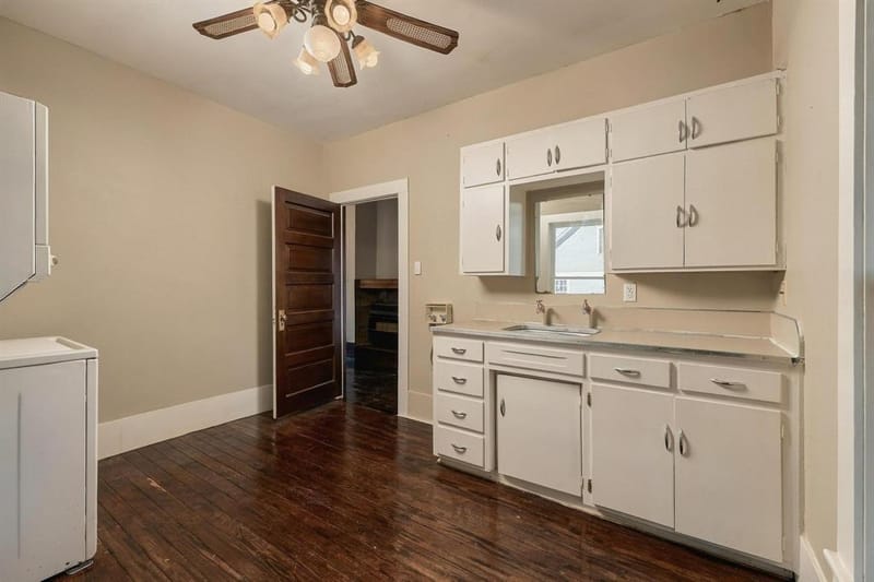 701 E Main Street, Whitesboro TX 76273 - Photo 25