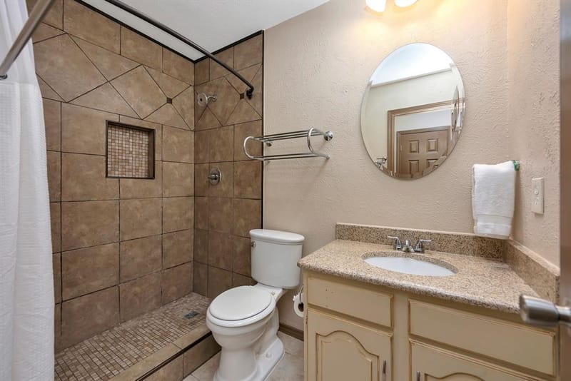 2101 Holt Road, Arlington TX 76006 - Photo 28