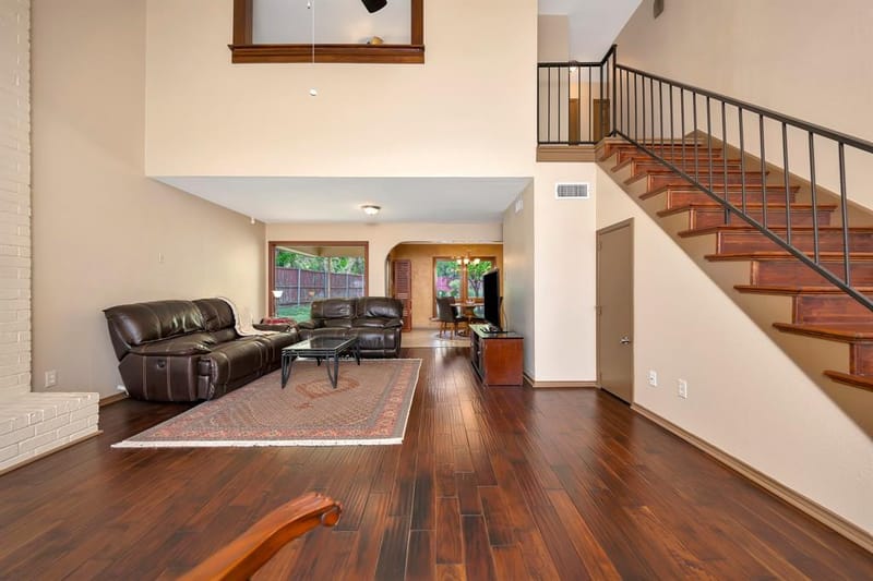 2101 Holt Road, Arlington TX 76006 - Photo 10