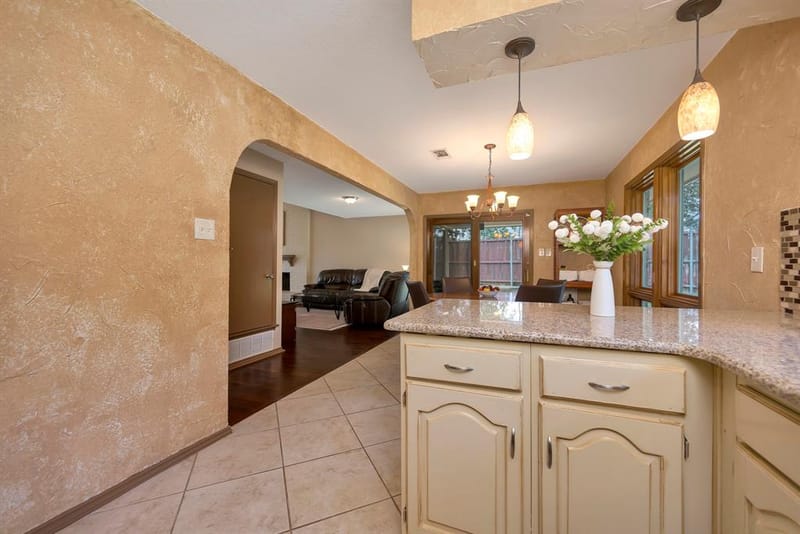 2101 Holt Road, Arlington TX 76006 - Photo 18