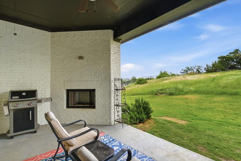 404 Oak Meadow Lane, Weatherford TX 76085 - Photo 3