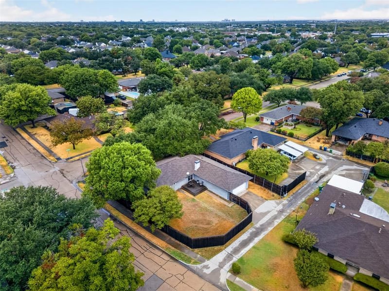 2502 Rochdale Street, Garland TX 75040 - Photo 32