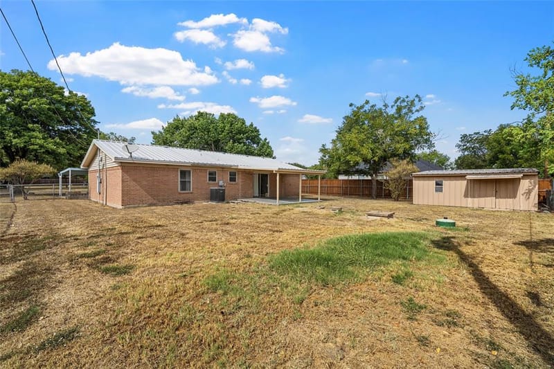 131 Ronwood, Woodway TX 76712 - Photo 32