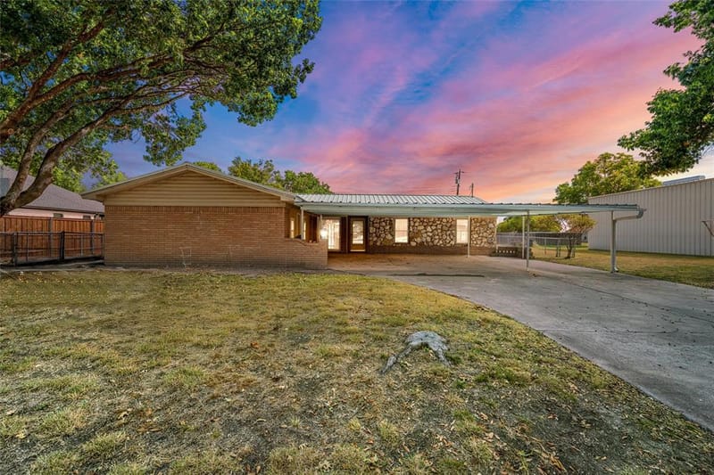 131 Ronwood, Woodway TX 76712