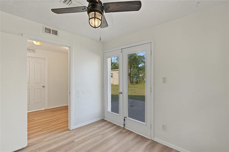 709 N Rusk Street, Weatherford TX 76086 - Photo 14