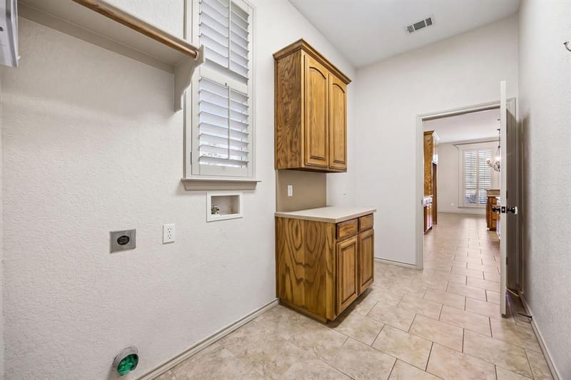 837 Thomas Crossing Drive, Fort Worth TX 76028 - Photo 27