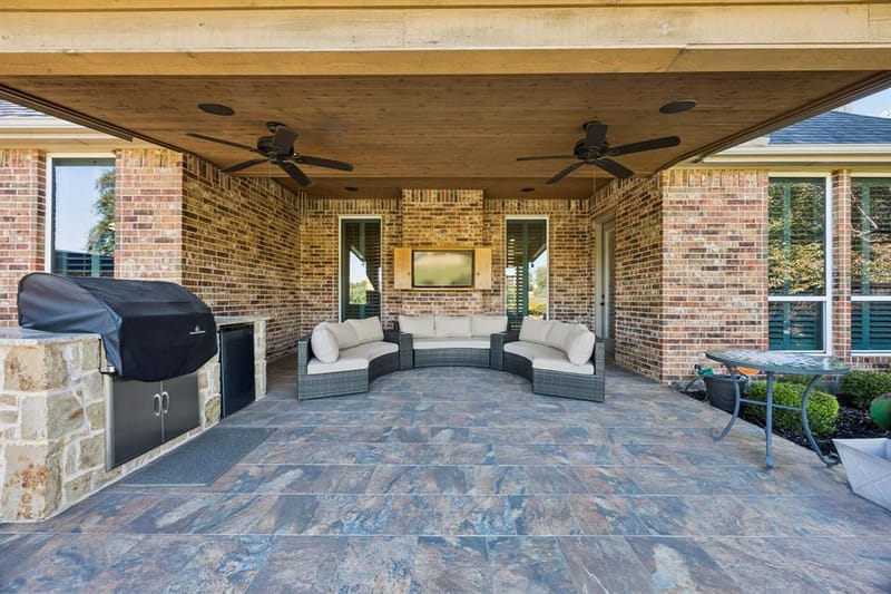 837 Thomas Crossing Drive, Fort Worth TX 76028 - Photo 32