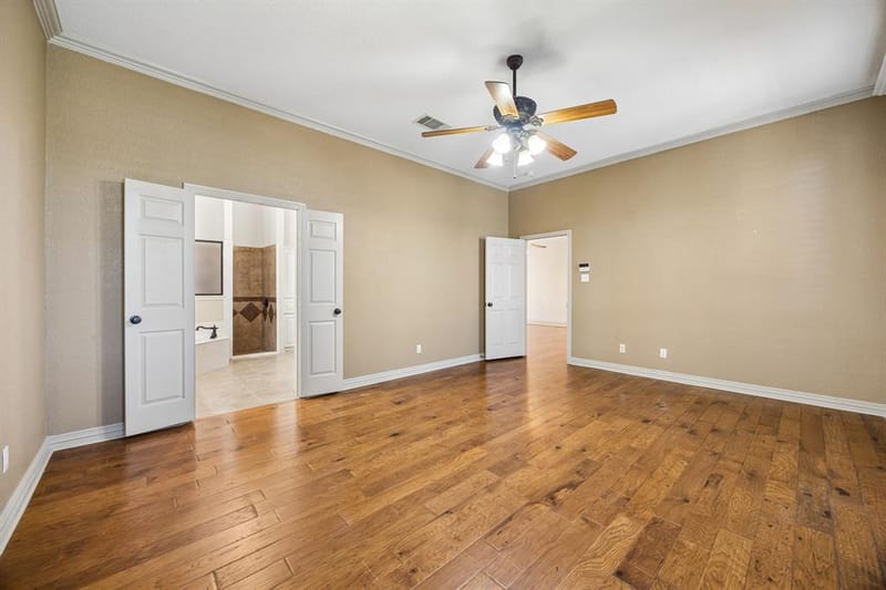 837 Thomas Crossing Drive, Fort Worth TX 76028 - Photo 15