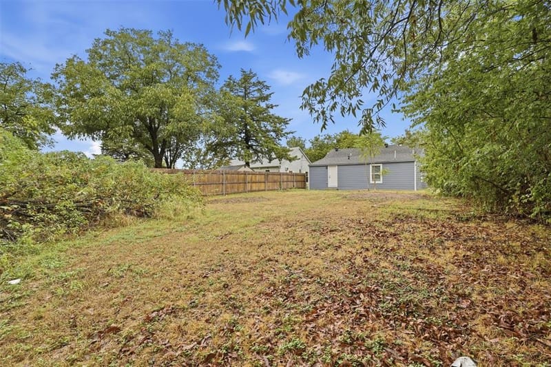 920 E Chaffin Street, Sherman TX 75090 - Photo 22