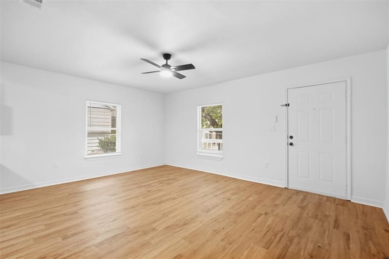 920 E Chaffin Street, Sherman TX 75090 - Photo 15