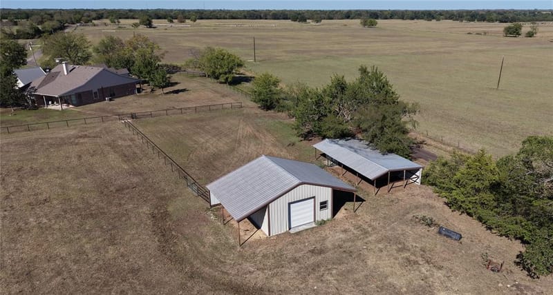2770 County Road 4129, Cumby TX 75433 - Photo 11