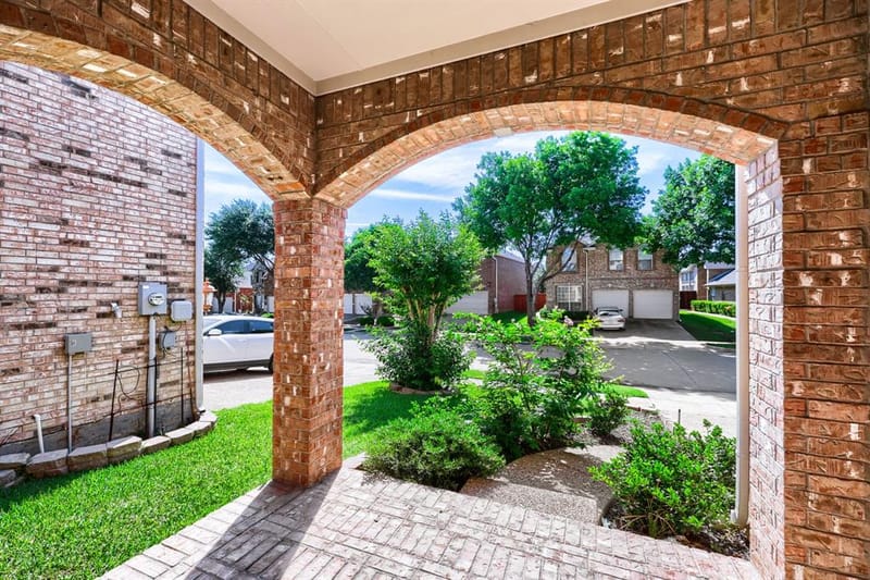8115 Dogwood Lane, Irving TX 75063 - Photo 29