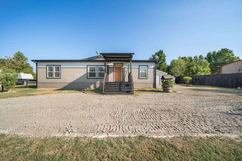 827 Cheyenne, Quitman TX 75783