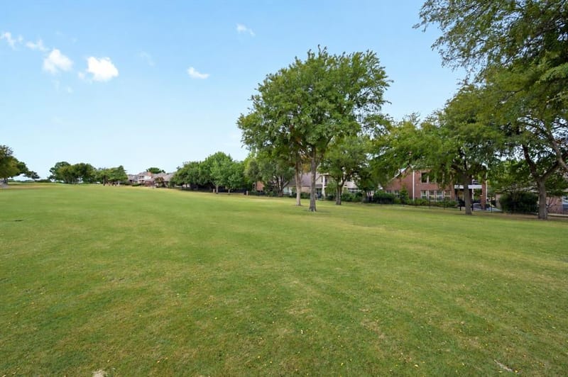 2005 Hillcrest Court, McKinney TX 75072 - Photo 33