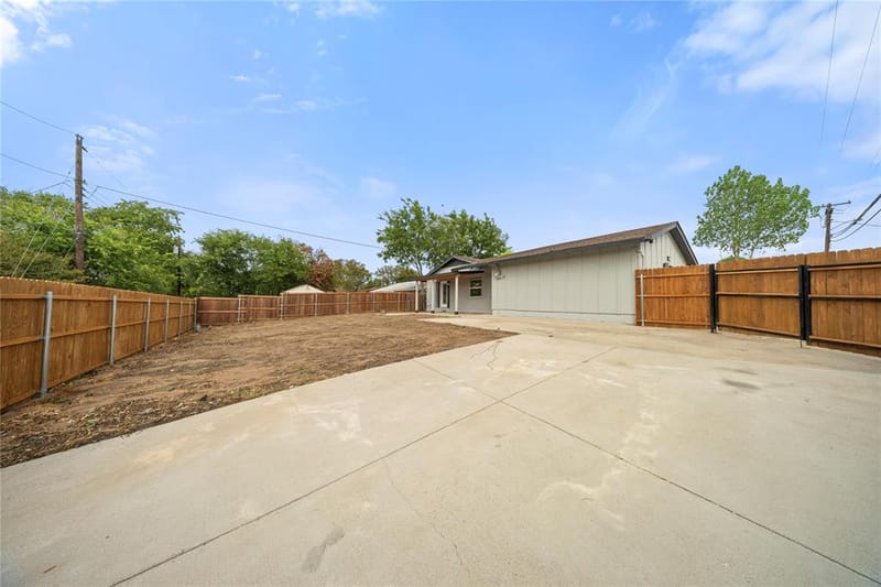 303 Saffron Circle, Mesquite TX 75149 - Photo 21