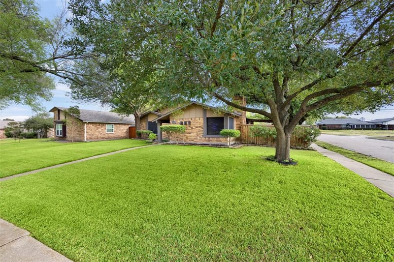 1700 Culberson Drive, Mesquite TX 75150 - Photo 3
