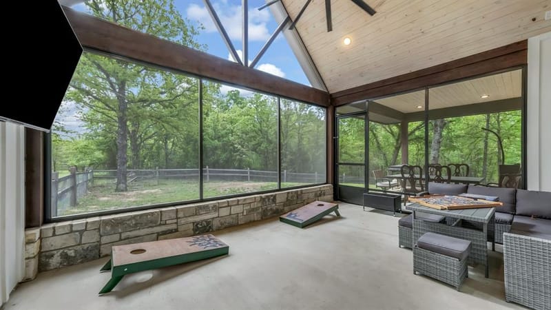 1098 Paradise Parkway, Poolville TX 76487 - Photo 20