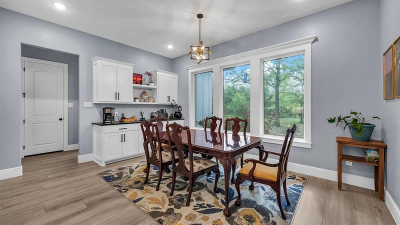 1098 Paradise Parkway, Poolville TX 76487 - Photo 10