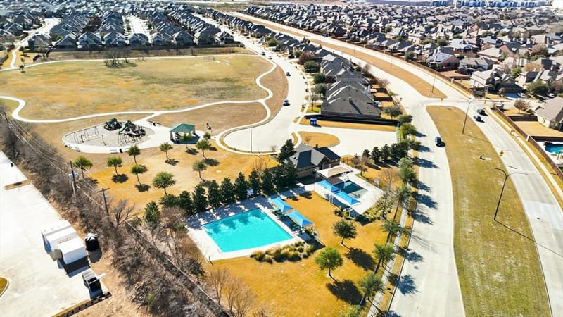 2112 Valley Forge Trail, Fort Worth TX 76177 - Photo 31