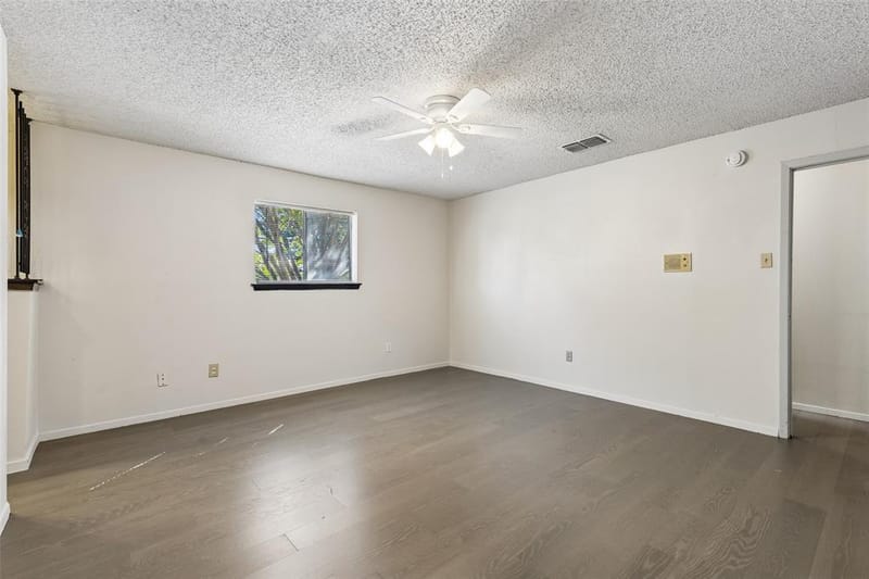 517 Sussex Drive, Arlington TX 76014 - Photo 16