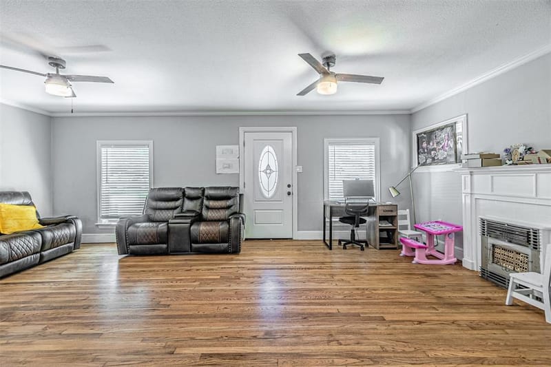 919 Canton Avenue, Wills Point TX 75169 - Photo 7