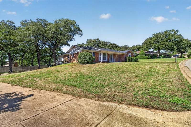 6109 Price Drive, North Richland Hills TX 76180 - Photo 3
