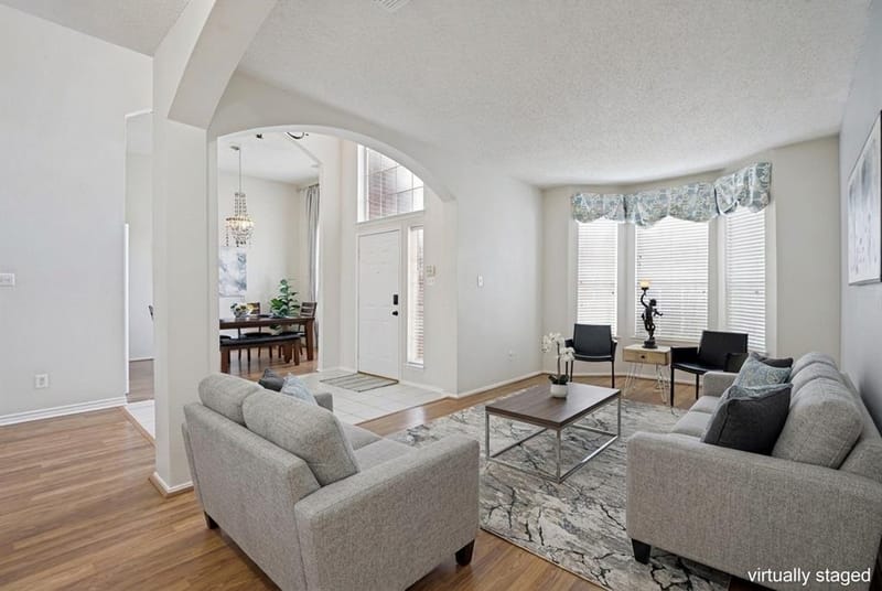 9610 Thorncliff Drive, Frisco TX 75035 - Photo 2