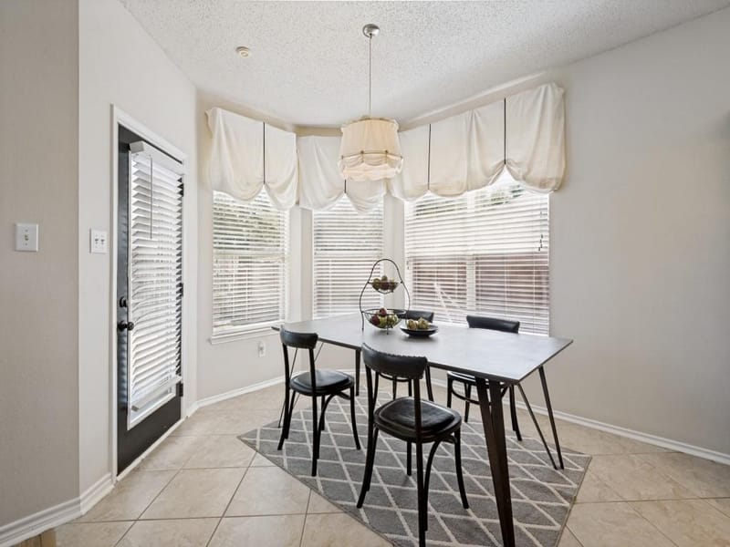 9610 Thorncliff Drive, Frisco TX 75035 - Photo 13