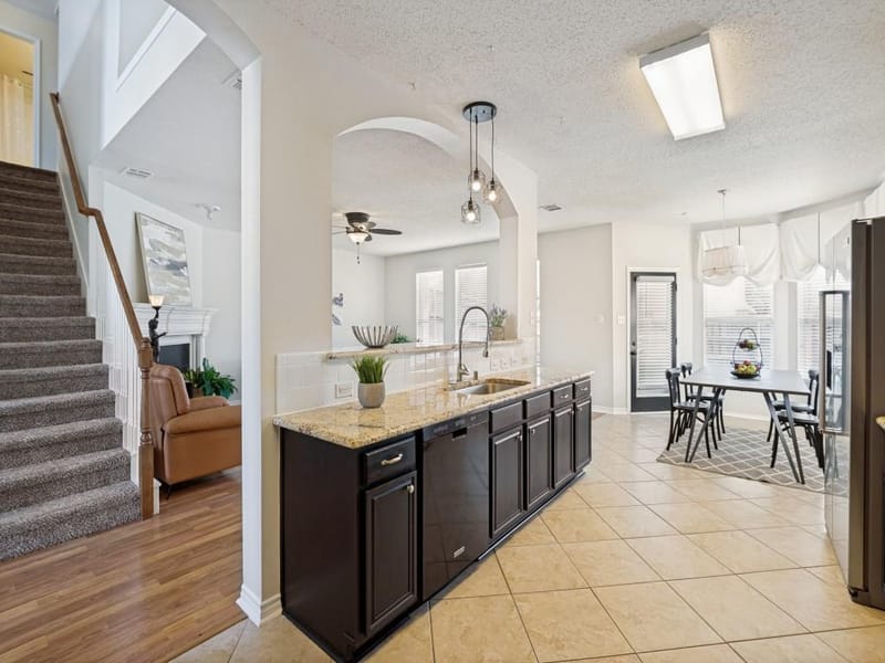 9610 Thorncliff Drive, Frisco TX 75035 - Photo 16