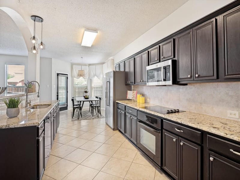 9610 Thorncliff Drive, Frisco TX 75035 - Photo 15