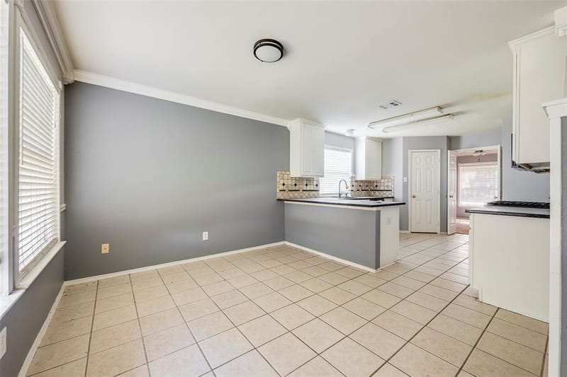 812 Jockey Club Lane, Fort Worth TX 76179 - Photo 7