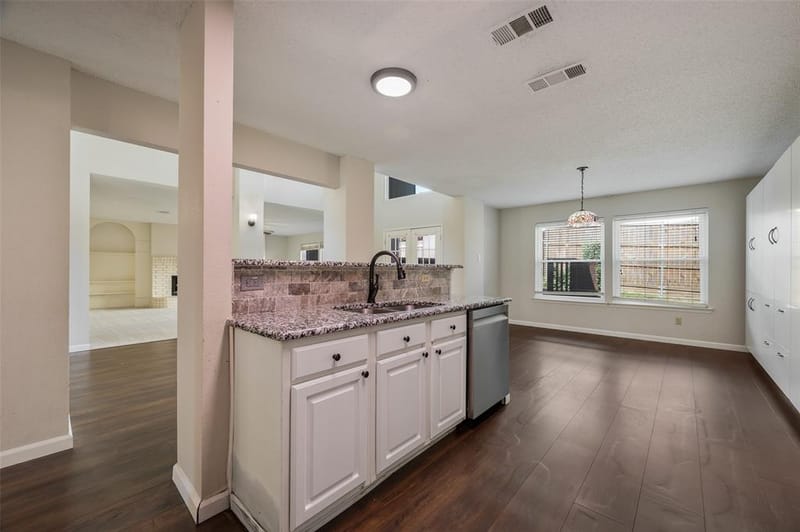 3510 Meadowview Drive, Corinth TX 76210 - Photo 13