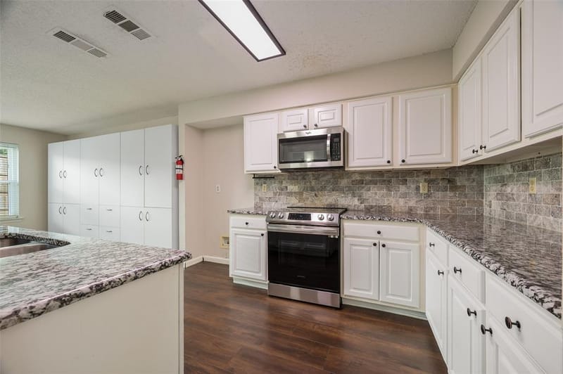 3510 Meadowview Drive, Corinth TX 76210 - Photo 12