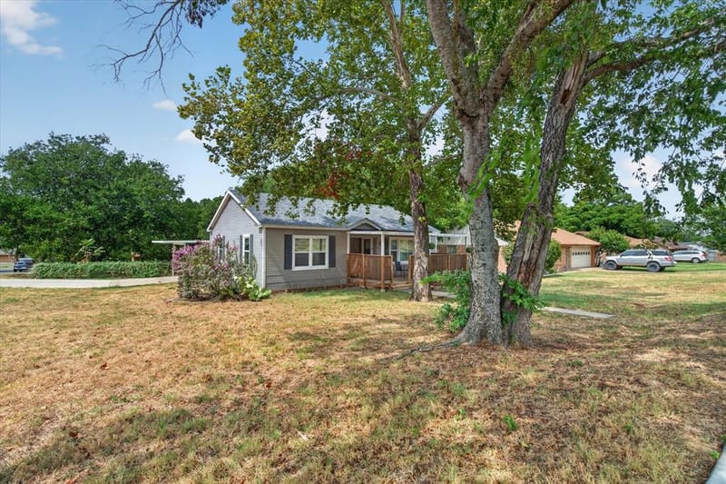 1412 Sloan Street, Weatherford TX 76086 - Photo 3