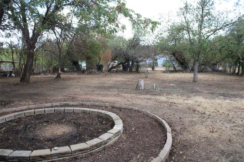 1021 SANTA CLARA DR, Brownwood TX 76801 - Photo 5