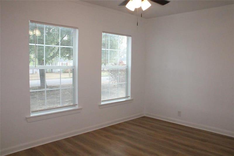 1021 SANTA CLARA DR, Brownwood TX 76801 - Photo 11