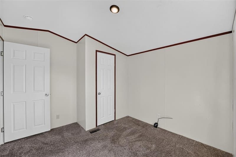 24 Spring Creek Circle, Grand Prairie TX 75054 - Photo 26