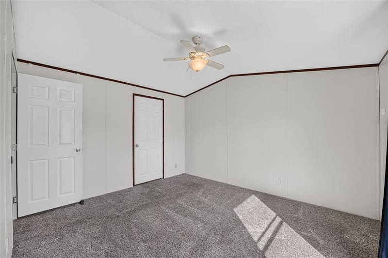 24 Spring Creek Circle, Grand Prairie TX 75054 - Photo 20