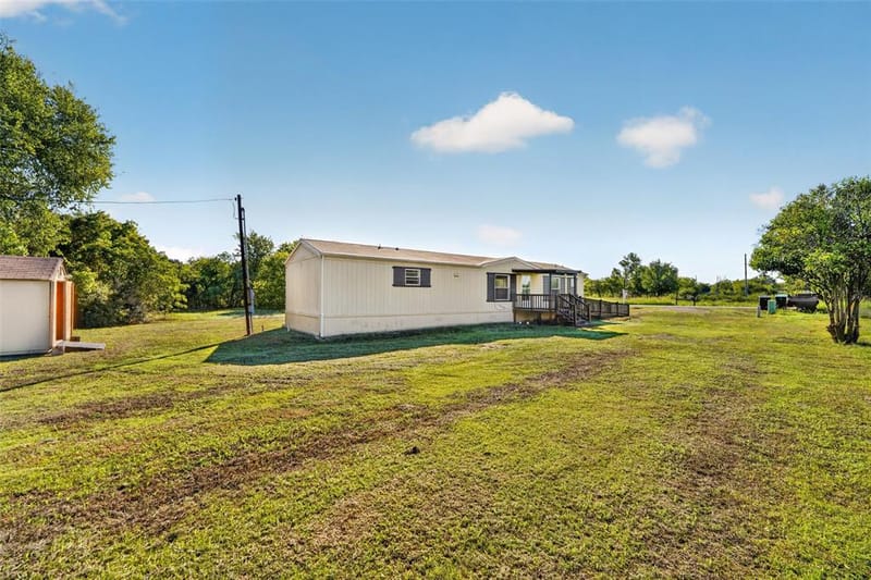 24 Spring Creek Circle, Grand Prairie TX 75054 - Photo 8