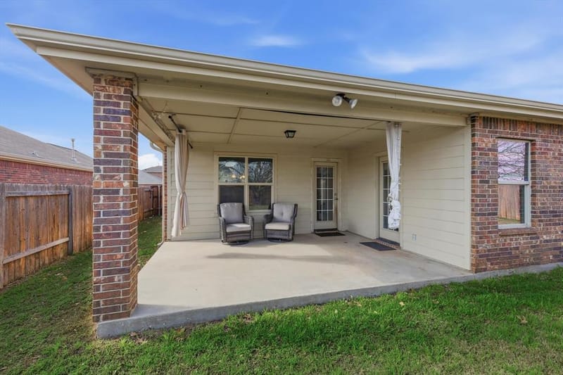 441 Buoy Drive, Crowley TX 76036 - Photo 28