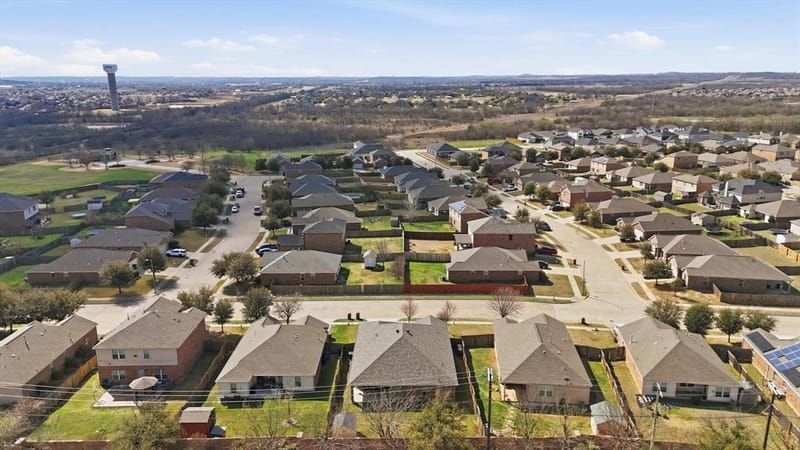 441 Buoy Drive, Crowley TX 76036 - Photo 33