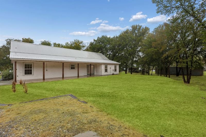 1382 Rogers Road, Newark TX 76071 - Photo 27