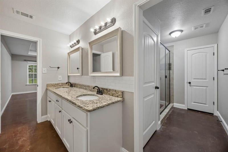 1382 Rogers Road, Newark TX 76071 - Photo 17
