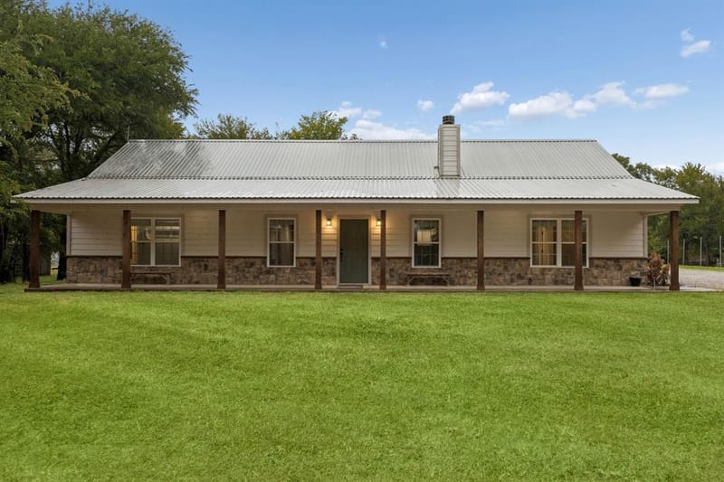 1382 Rogers Road, Newark TX 76071