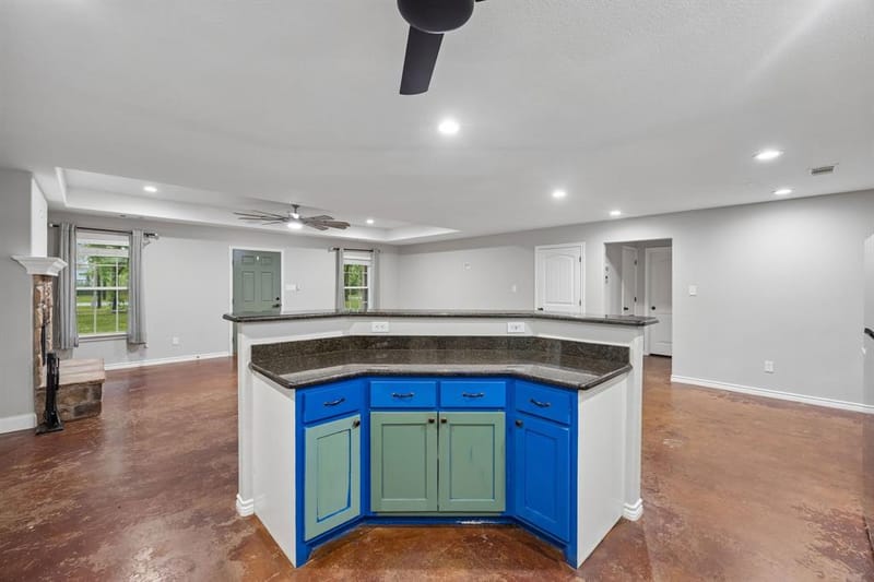 1382 Rogers Road, Newark TX 76071 - Photo 11
