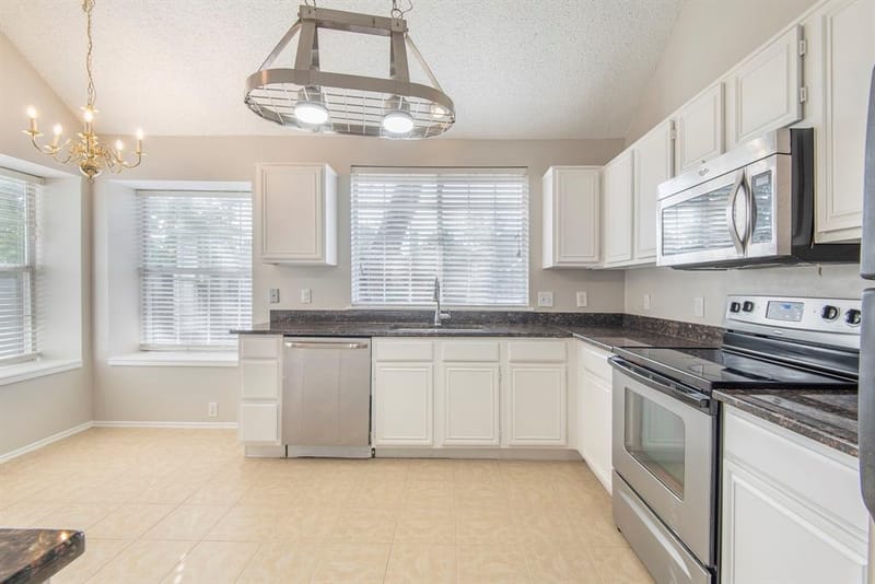 9701 Preston Vineyard Drive, Frisco TX 75035 - Photo 12