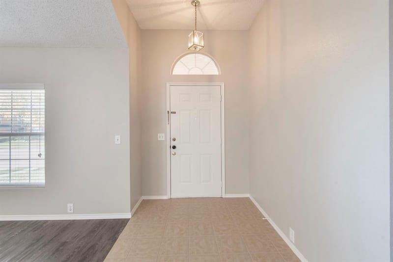 9701 Preston Vineyard Drive, Frisco TX 75035 - Photo 3