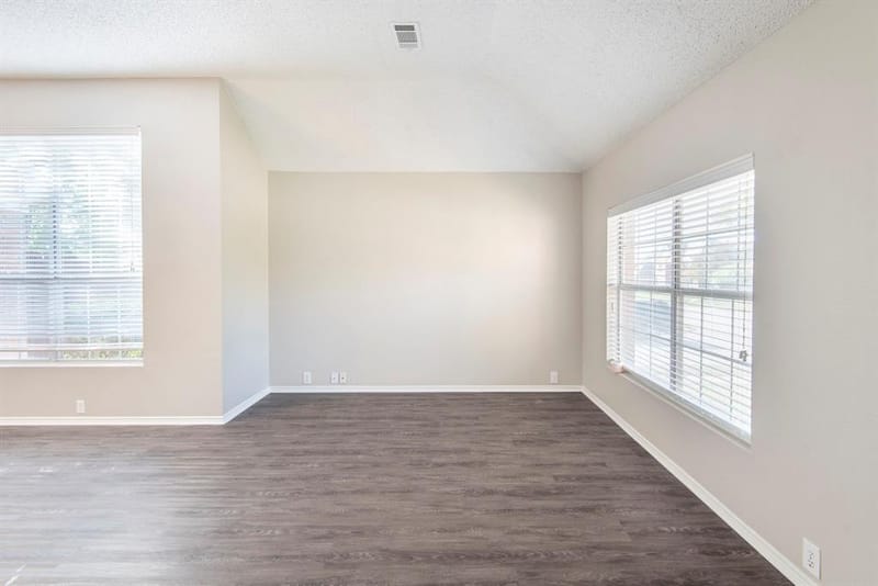9701 Preston Vineyard Drive, Frisco TX 75035 - Photo 4