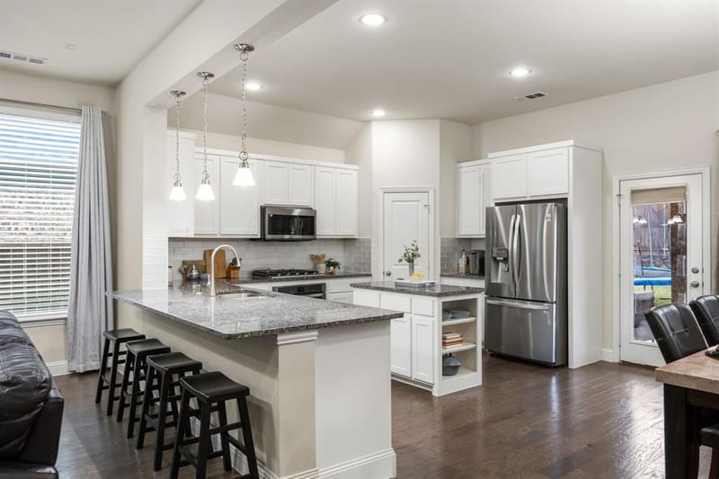 908 Spring Falls Drive, McKinney TX 75071 - Photo 9